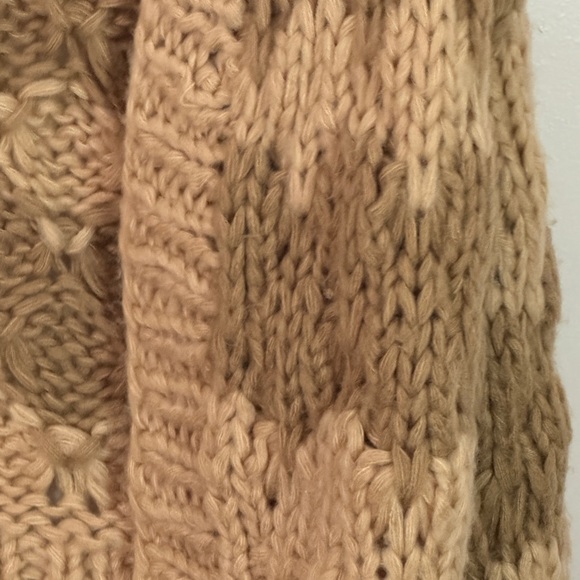 VRG GRL Lover Knit Cardigan in Natural - Picture 2 of 3